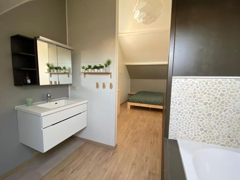 Cosy Beachhouse Within Walking Distance Of The Sea Villa De Haan Ngoại thất bức ảnh